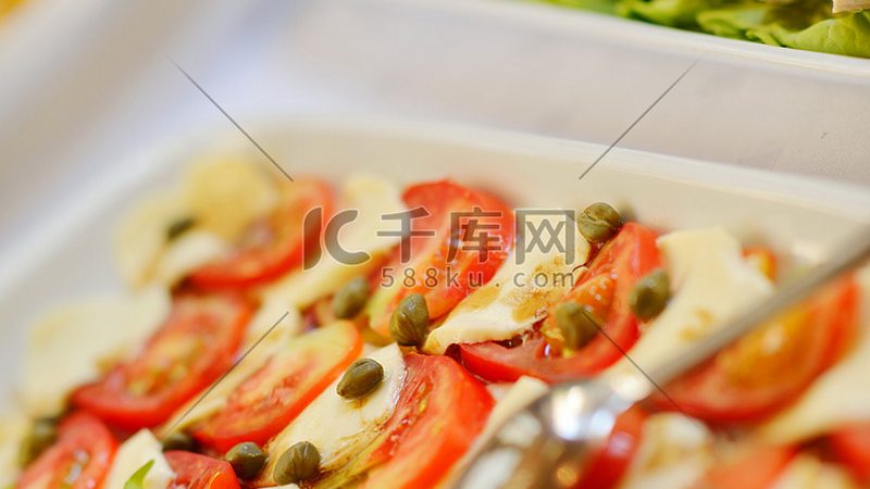 奶茶加盟市场解析：揭秘十大品牌排名背后的真相